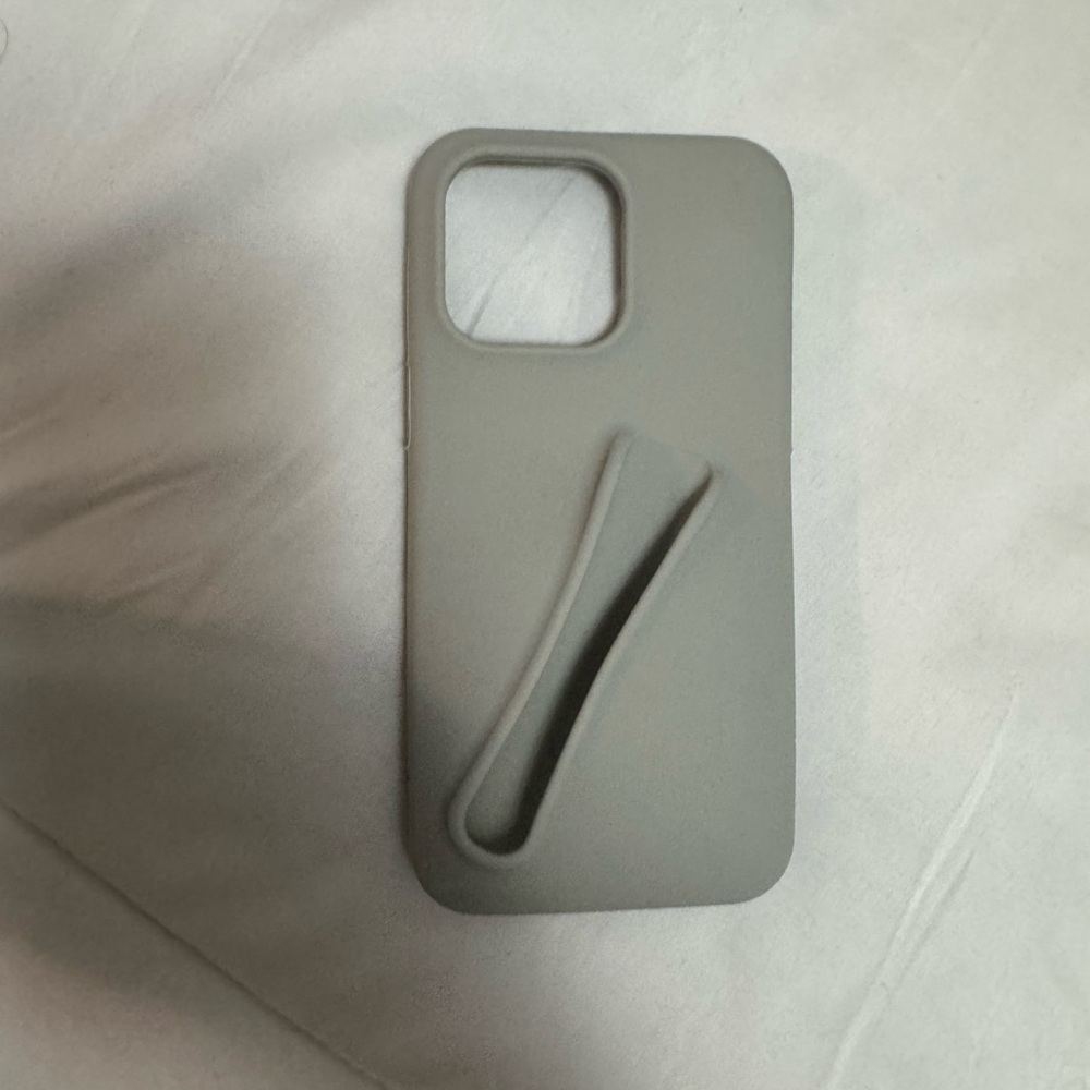 Gray silicon, iPhone case with lip balm holder